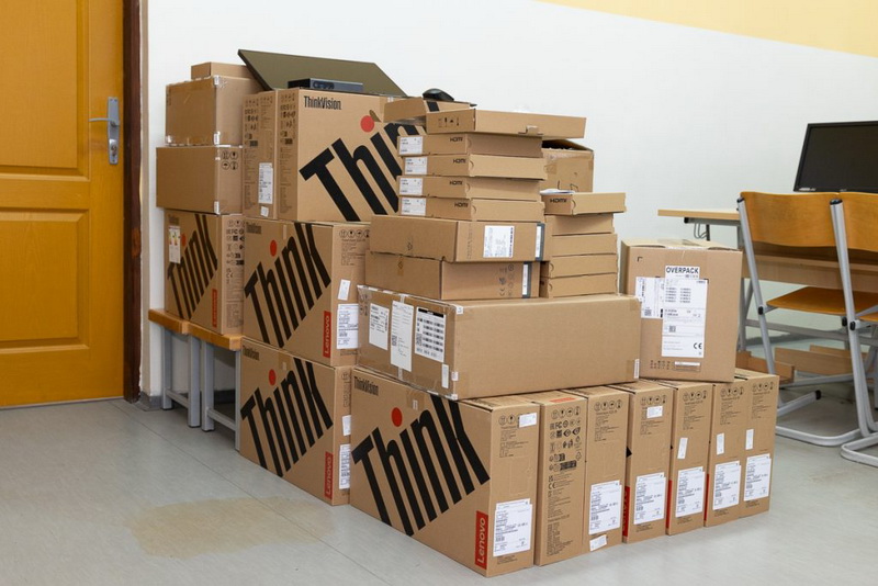 26.06.2024. Nova Racunarska Oprema U Osnovnoj Skoli 5 1024x683