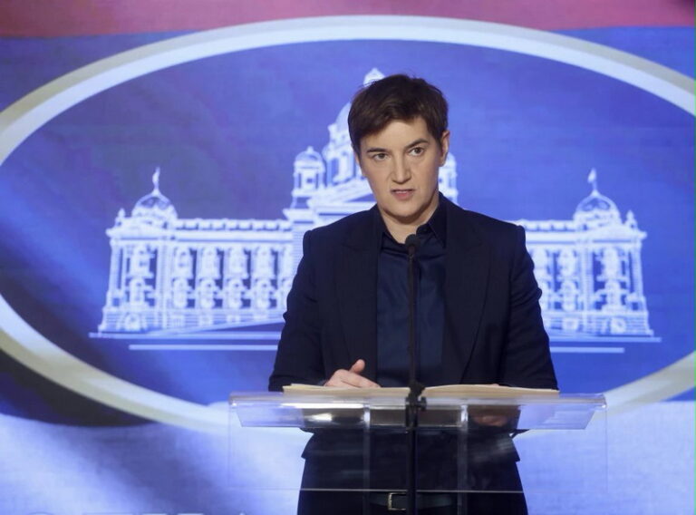 359650 Blokaderi Nsad Brnabic F.webp Snapshot 00.02.682