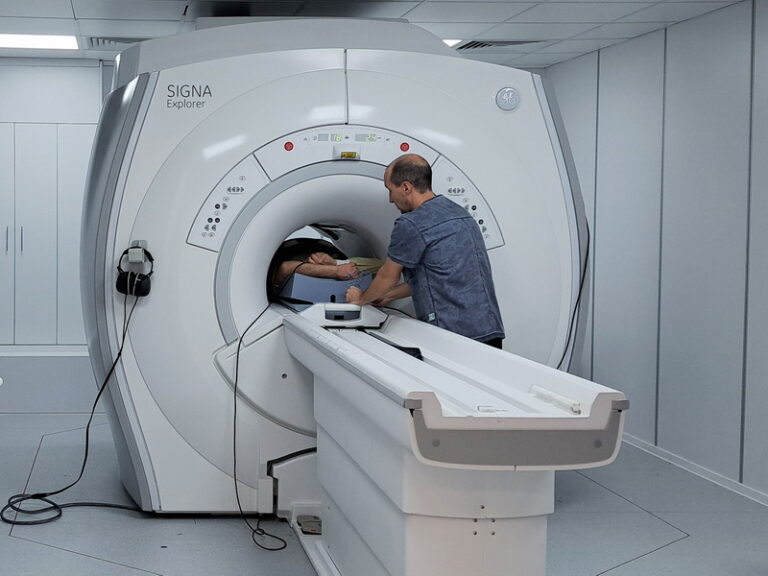 433635078 327546303662999 5681359817313352745 N