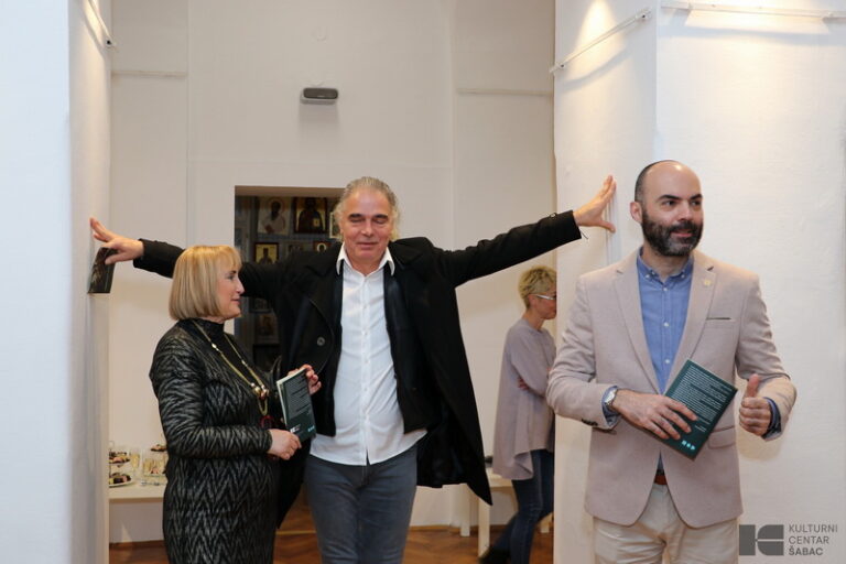 438127731 408618842062466 8506166969353892092 N