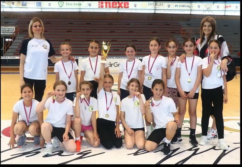 442459726 1034328915043331 2461588669175682457 N