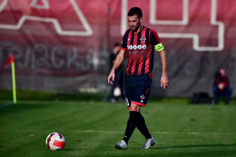 444149950 975832041217727 5004299550009704533 N