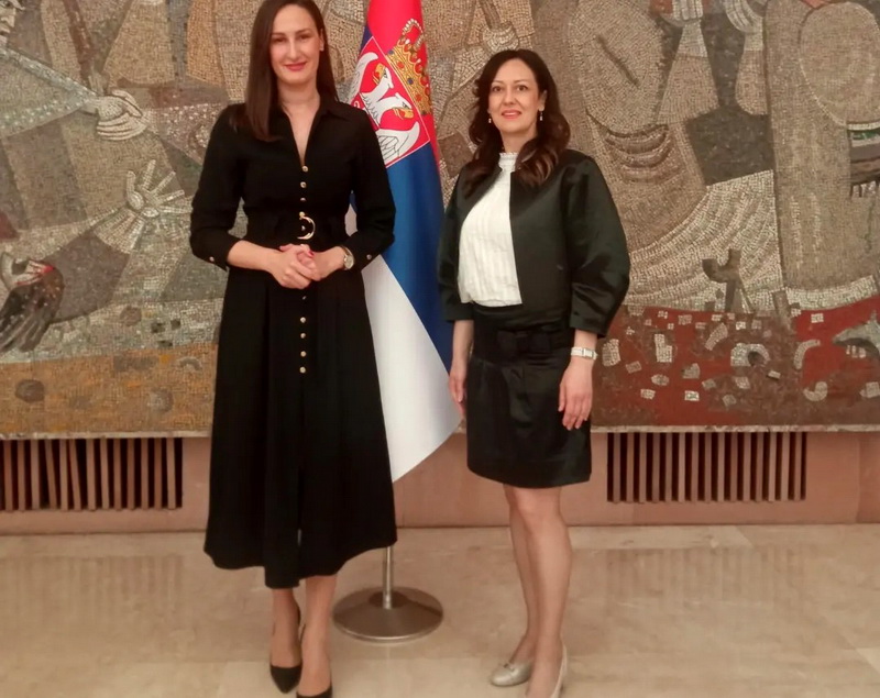 446989797 779081177698924 7211779474750131993 N