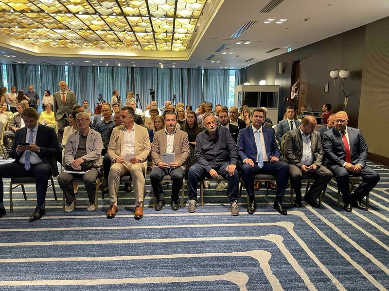 449315851 1040739501391301 5536943600781088041 N