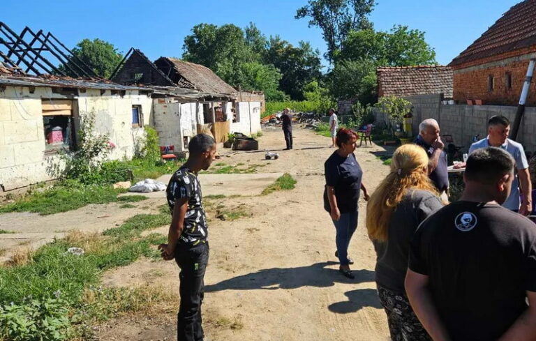 449746566 1202733600768804 2302646925516146242 N