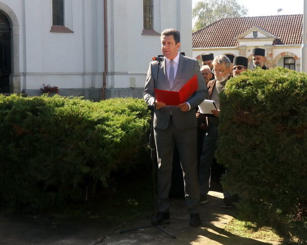 462463649 1118871213578129 3607712456983310254 N