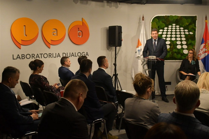 467104892 1148323757299541 1544001250714895294 N