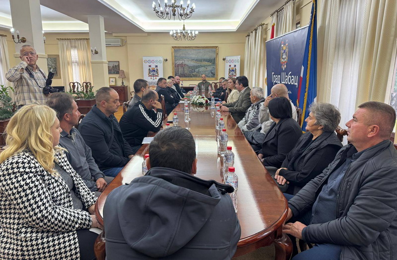 564094052 1444163144382266 2949097112156000679 N