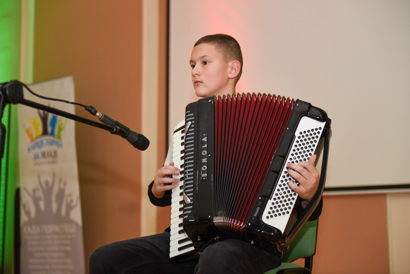 595413228 1178042937802744 1147688145065675893 N