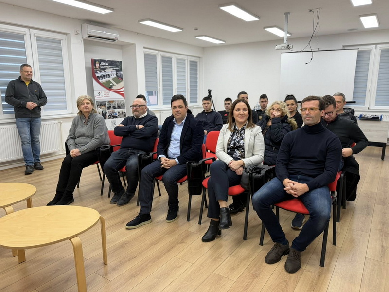 598148635 1346697160803073 6475158544867325613 N