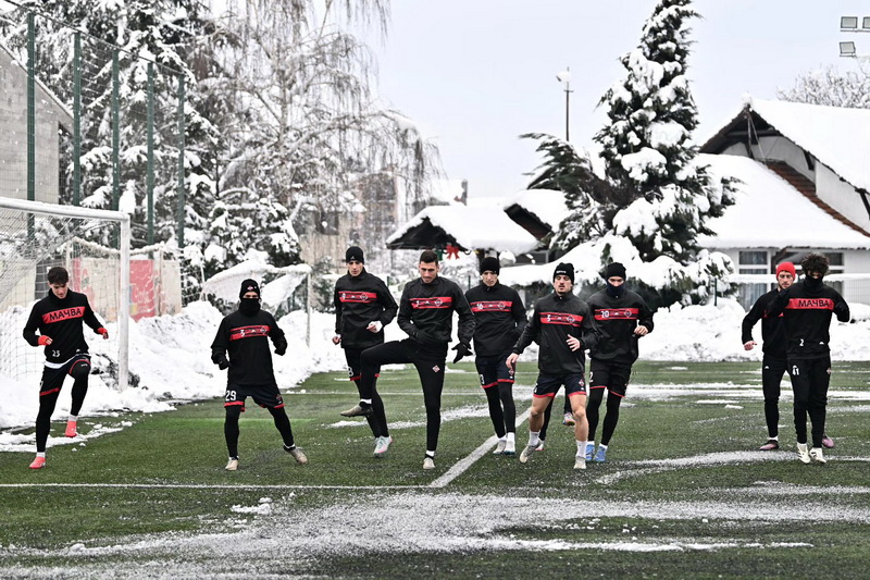 613760911 1479042610896665 2679095057243328868 N