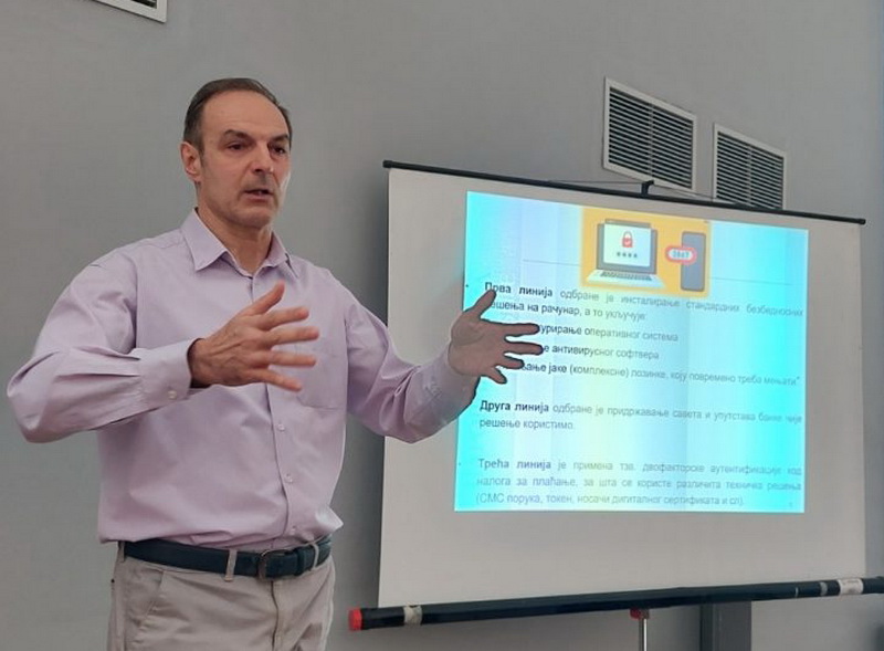 Img B7664da813959613ba259cd1460f82fb V E1712254062626 721x1024