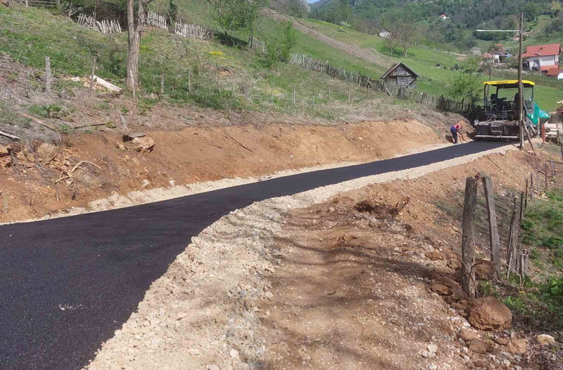 Img C395e611405ae0f02172d82792e7577c V