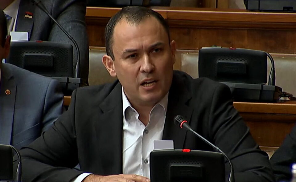 Narodni Poslanik Vujkovic