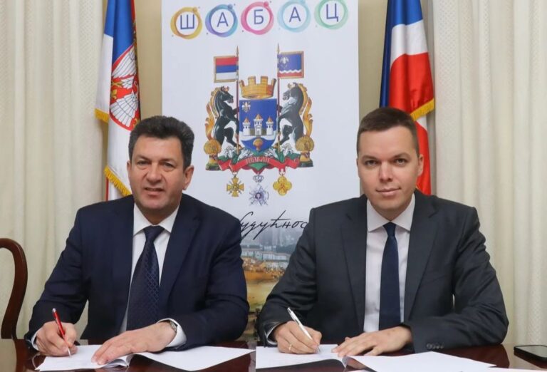 Šabac - donacija laptopova