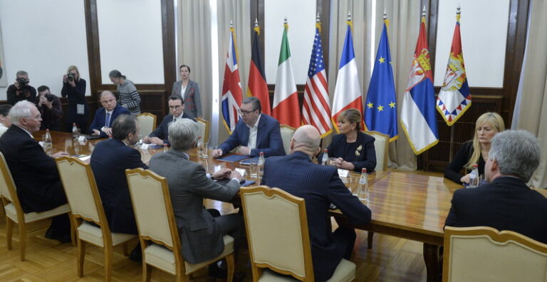 Petar PetkoviÆ, Aleksandar VuÈiÆ