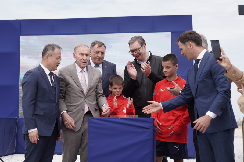 Li Ming, Dragan DajiÆ, Milorad Dodik, Aleksandar VuÈiÆ, Zoran GajiÆ, Sinia Mali