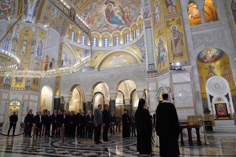 Milorad Dodik, Aleksandar VuÈiÆ