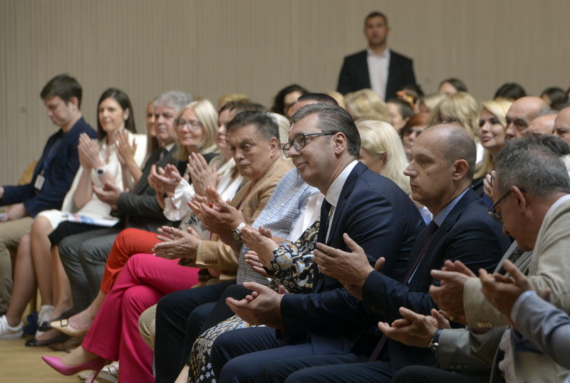 Aleksandar VuÈiÆ, Zlatibor LonÈar