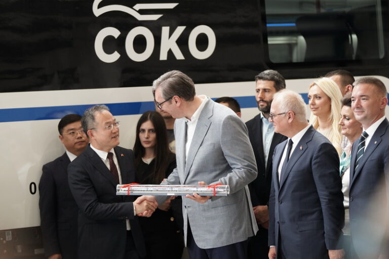 Li Ming, Aleksandar VuÈiÆ, Goran VesiÆ