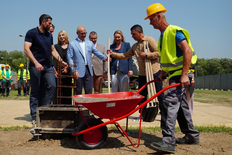 apiÆ, VuÈeviÆ I StanisavljeviÆ