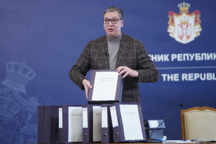 Aleksandar VuÈiÆ