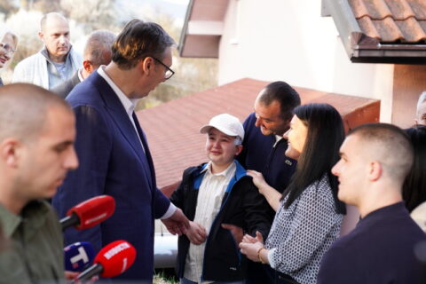 Aleksandar VuÈiÆ I KneeviÆi