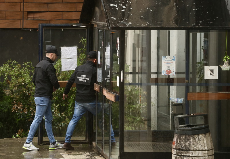 Pripadnici Uprave KriminalistiÈke Policije