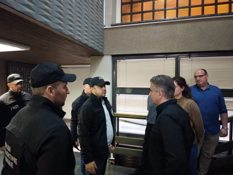 Pripadnici Uprave KriminalistiÈke Policije