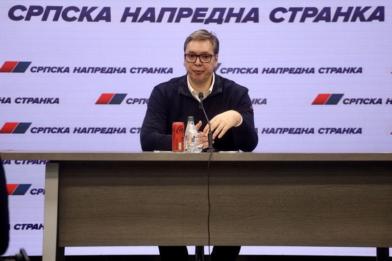 Aleksandar VuÈiÆ