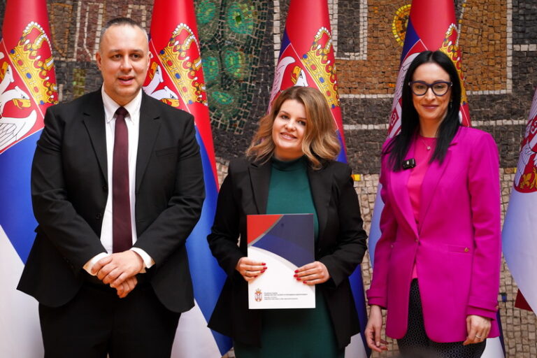 Jelena ariÆ KovaÈeviÆ