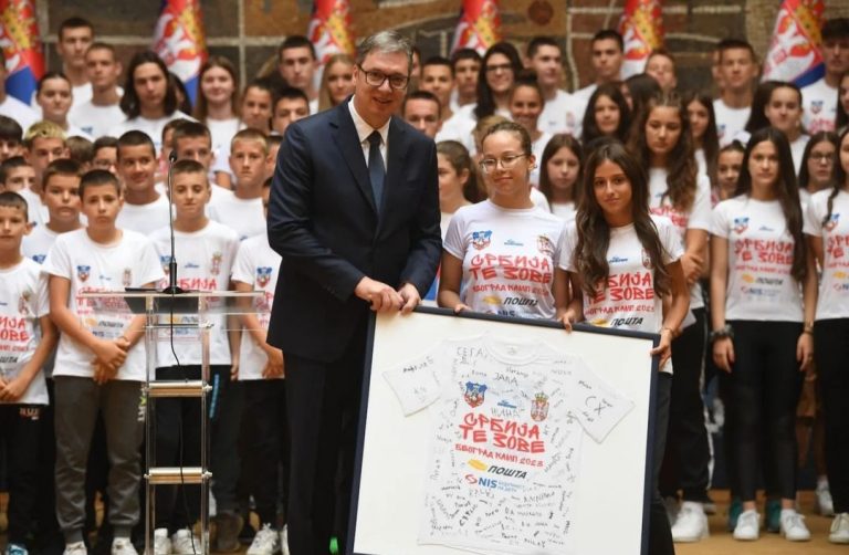 Predsednik Srbije primio mlade sportiste